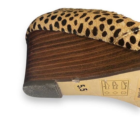 Sole Society | Womens D’Orsay Cheetah Print Fur Wedges | Size 5.5 - Picture 11 of 12